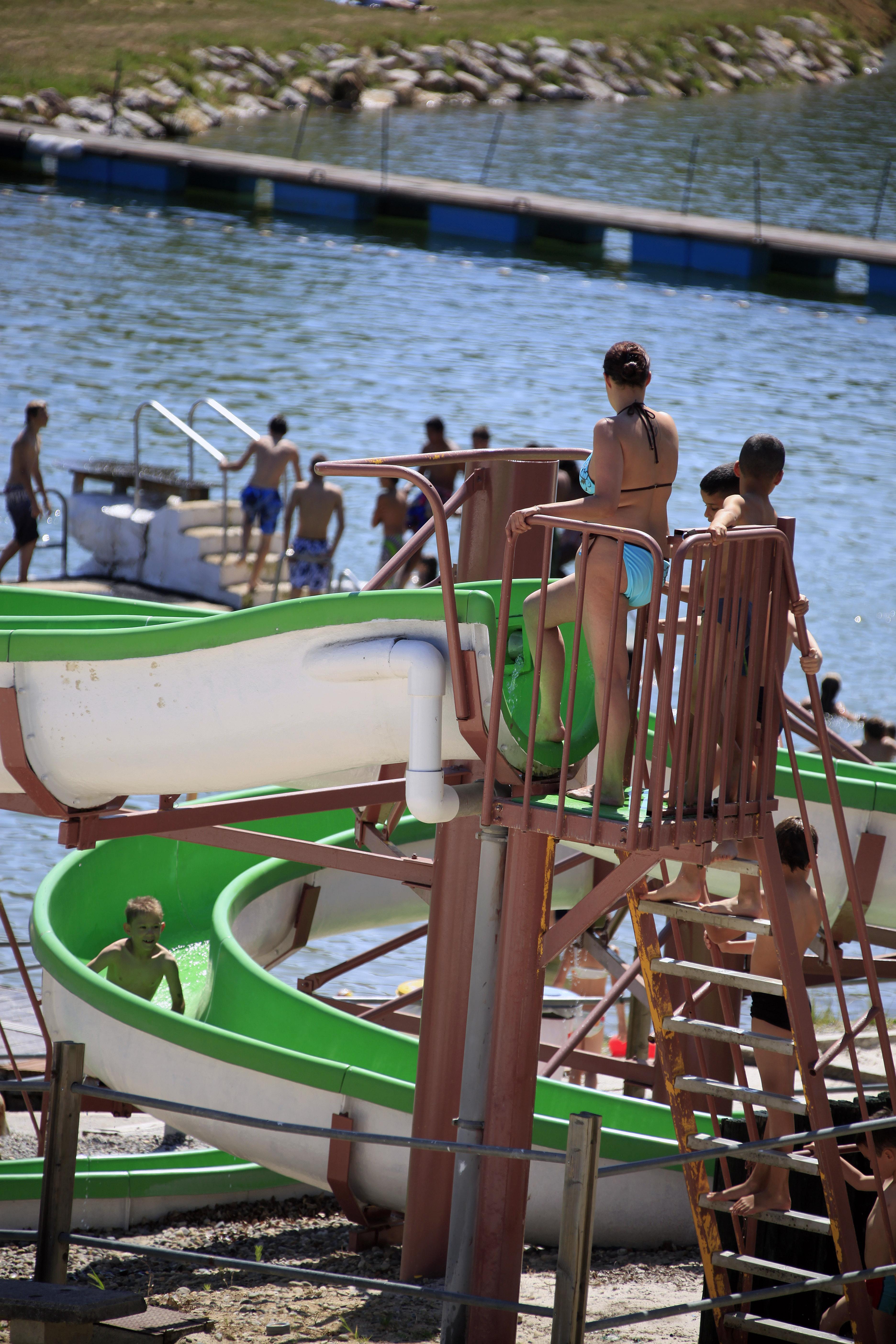 Terres De France - Les Hameaux Des Lacs Monclar-de-Quercy Eksteriør billede